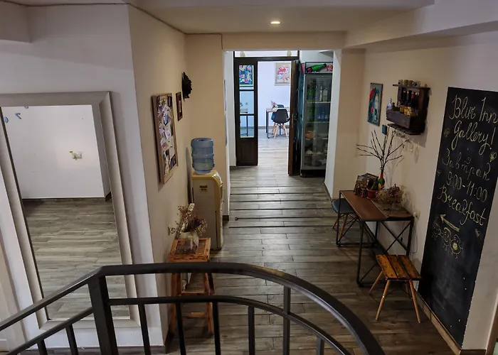 Blur Inn Gallery